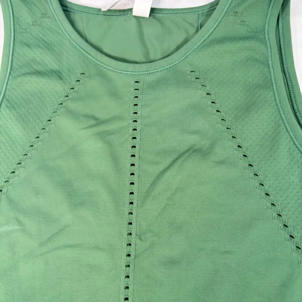 Athleta womens green Foothill tank top, pointelle details. Split back. Size XS - Picture 7 of 7
